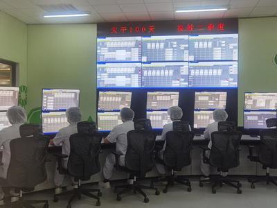 寧夏智慧乳業(yè) 全球產能最大乳業(yè)數(shù)智化工廠下線第300億包產品